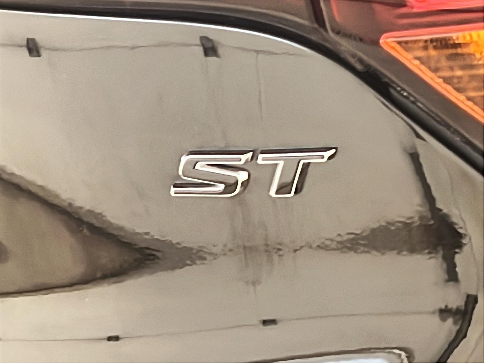 Buick Encore GX SELECT ST GR EXPERIENCE TOIT PANO 4RM 2023 - image #28