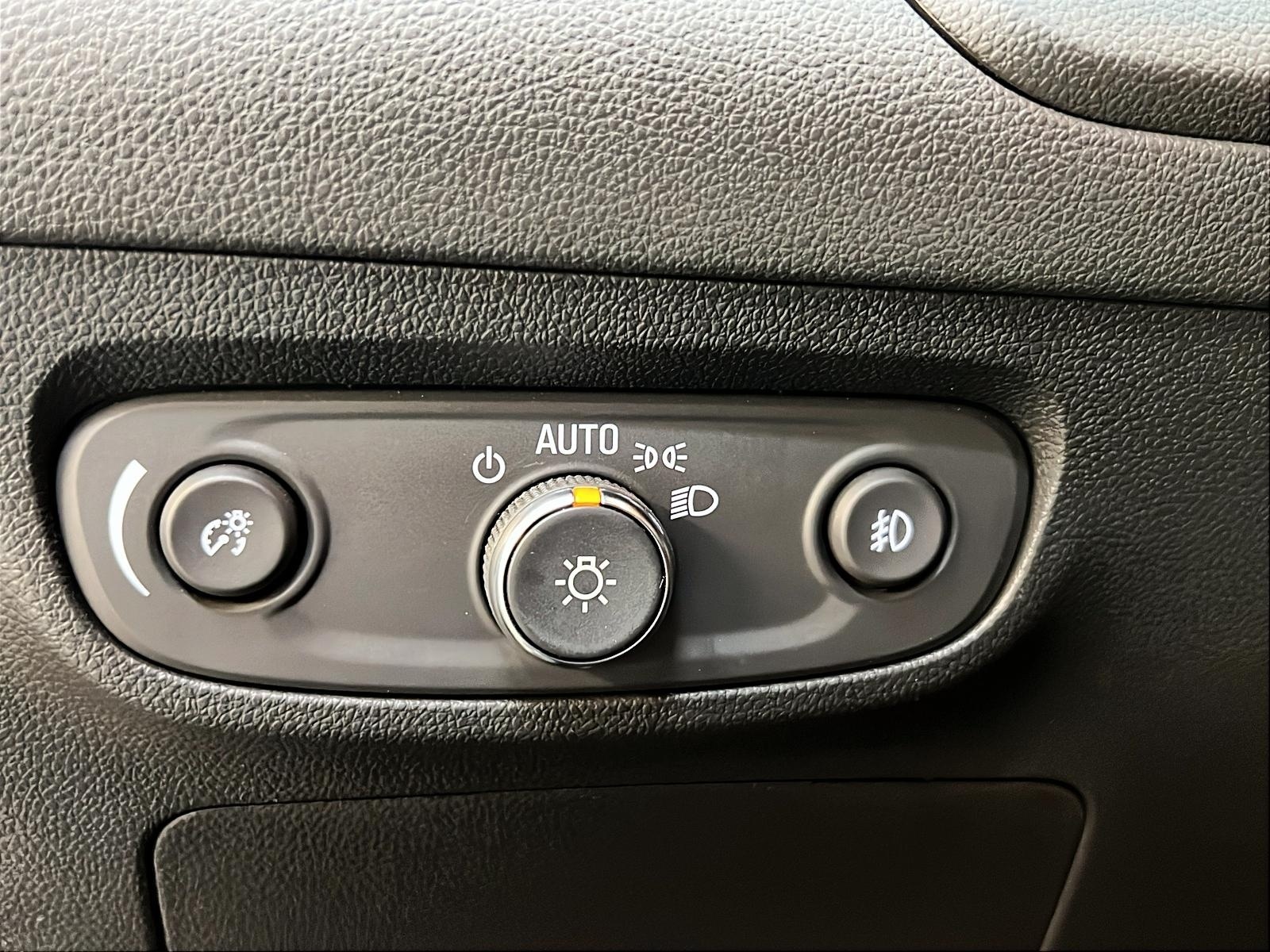 Buick Encore GX SELECT ST GR EXPERIENCE TOIT PANO 4RM 2023 - image #22