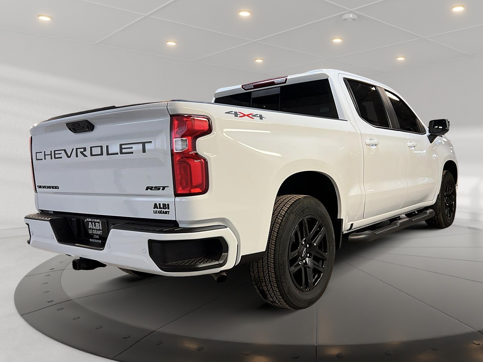 Chevrolet Silverado 1500 RST GR COMMODITÉ CREW CAB 4X4 2024 - image #4