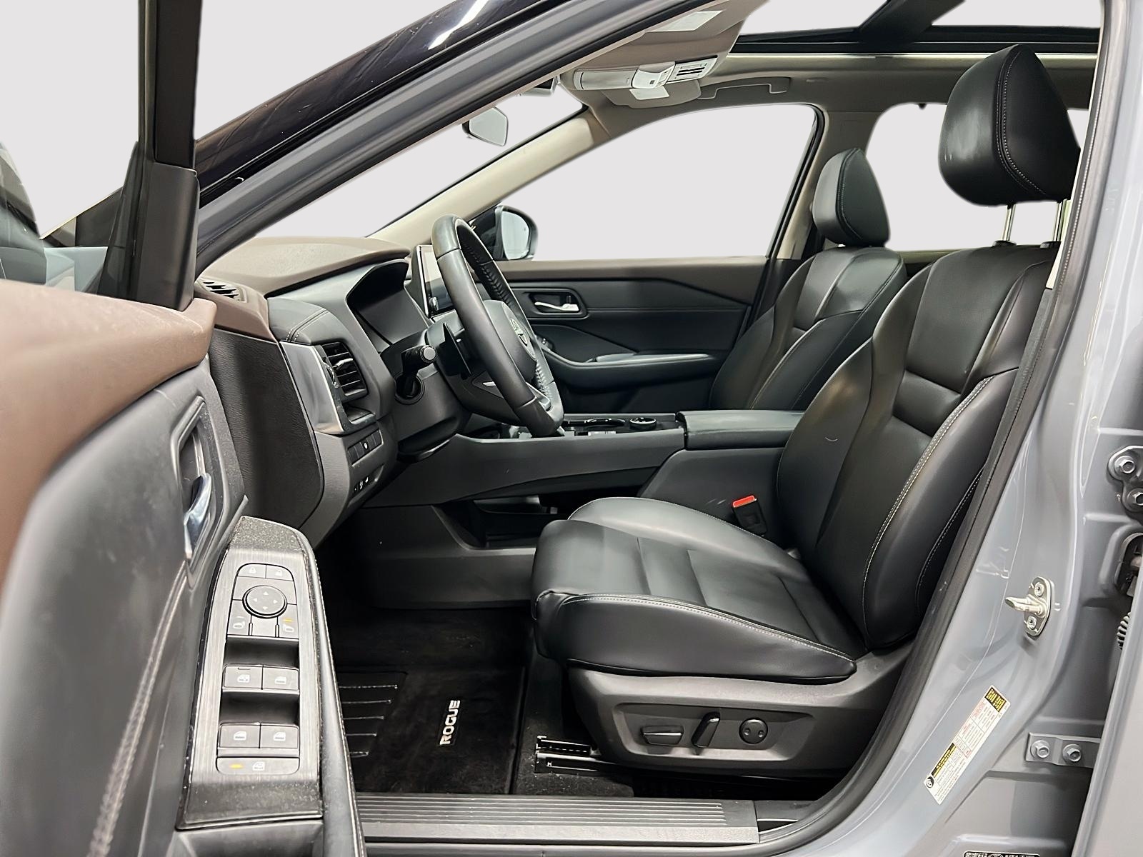 Nissan Rogue SV MIDNIGHT CUIR TOIT PANO 4RM 2023 — photo 7