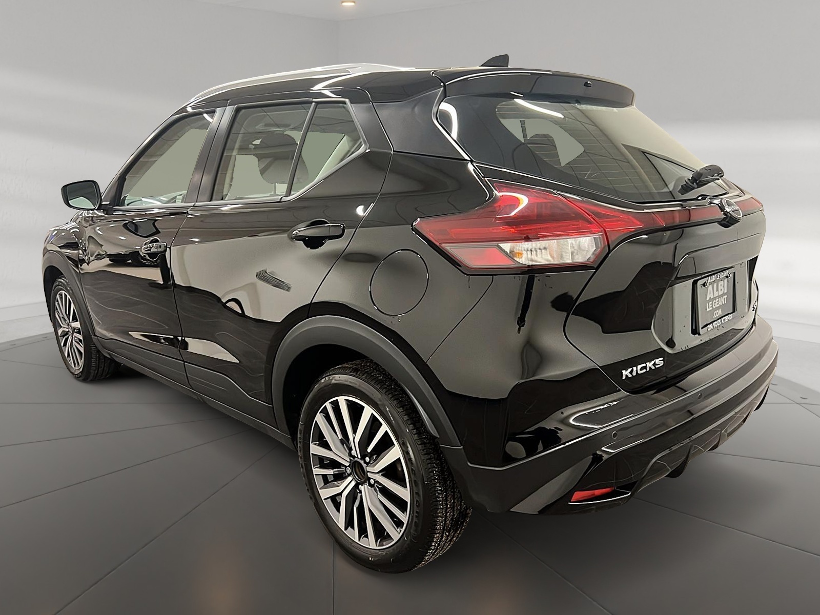 Nissan Kicks SV 2024 — photo 6
