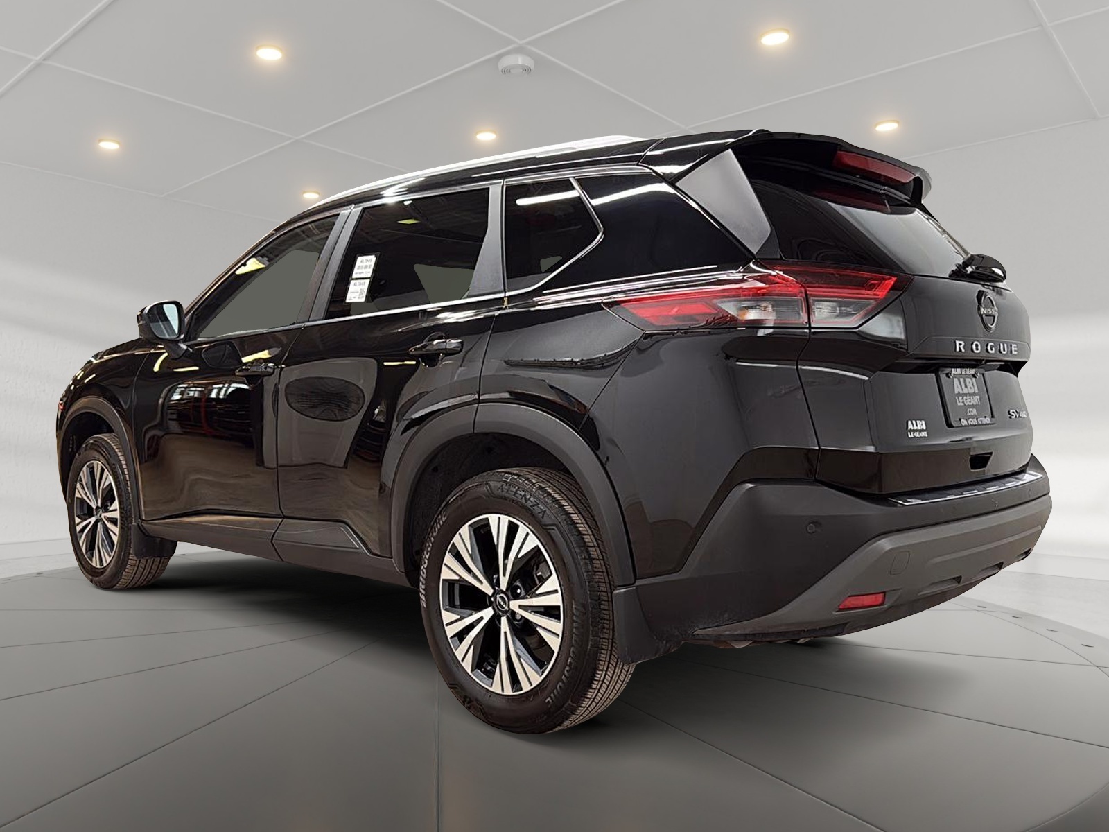 Nissan Rogue SV TOIT PANO 4RM 2023 — photo 6