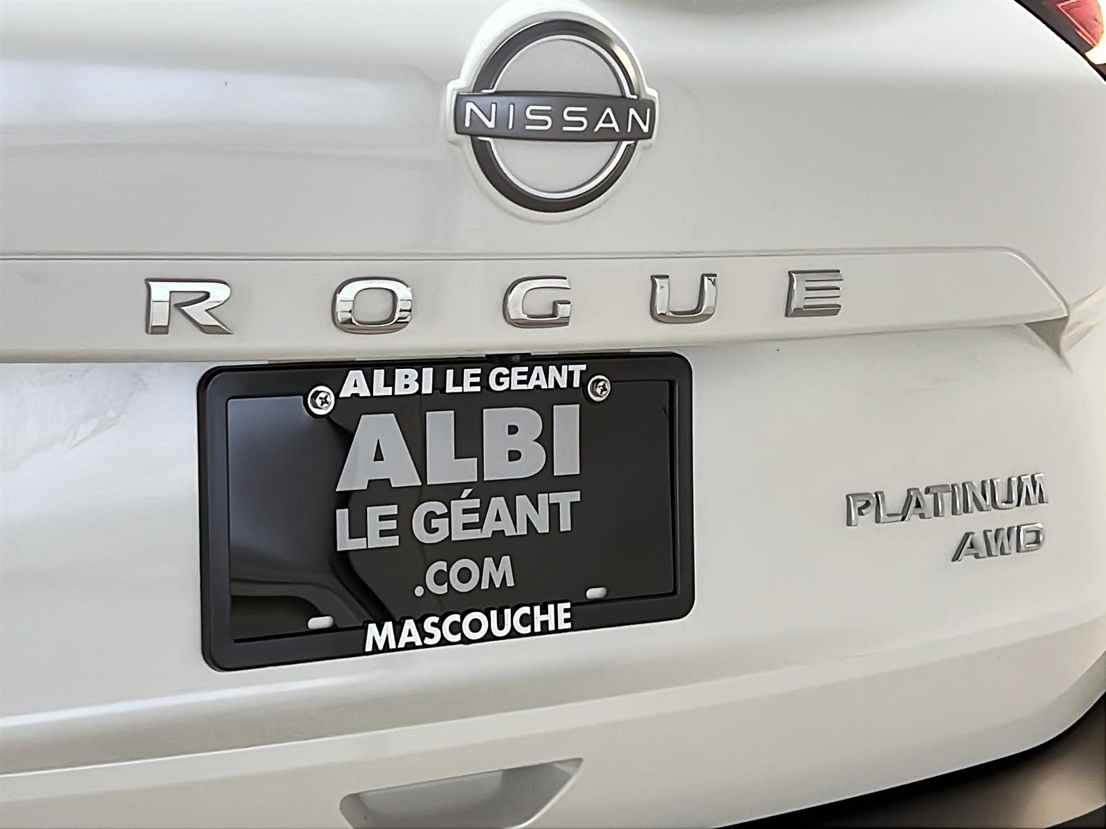 Nissan Rogue PLATINUM CUIR TOIT PANO NAV 4RM 2023 - image #29