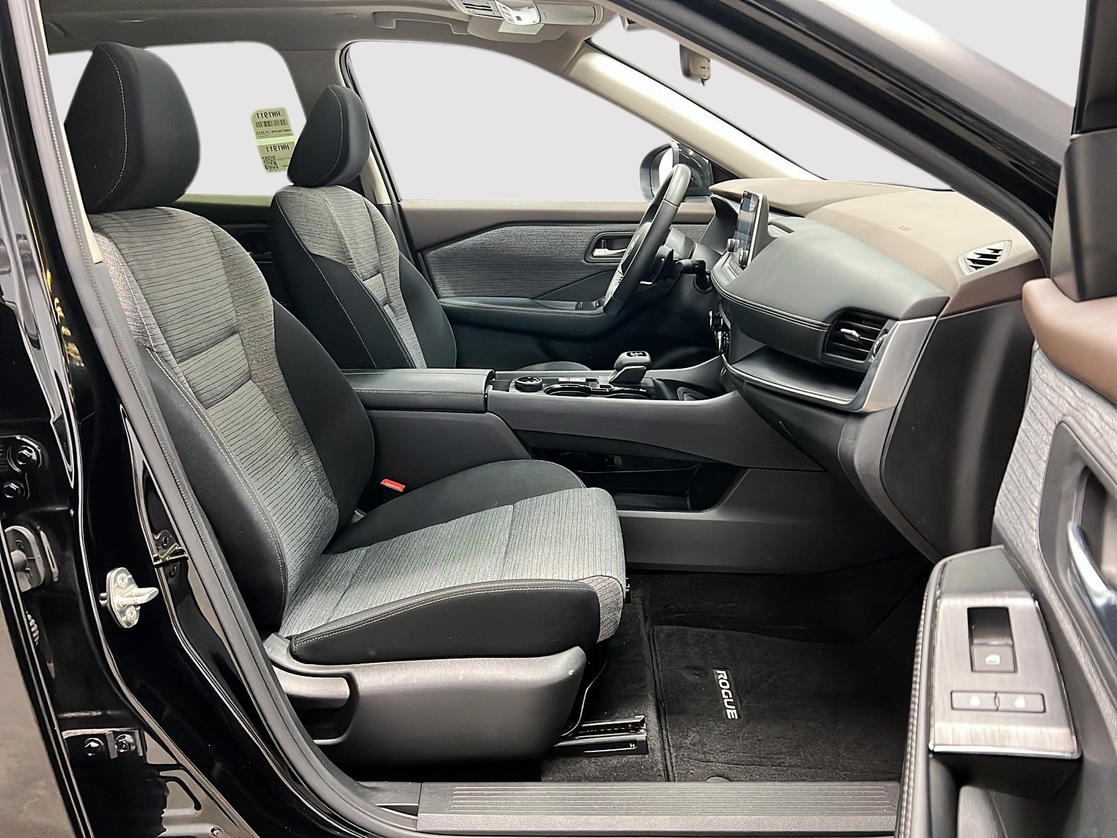 Nissan Rogue SV TOIT PANO 4RM 2023 — photo 8