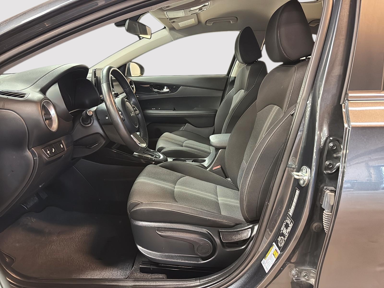 Kia Forte EX 2024 - image #7