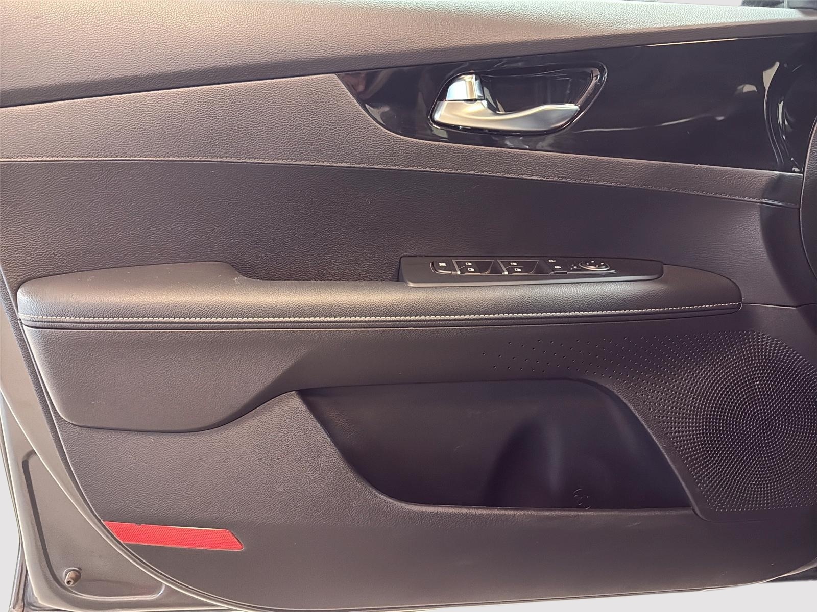 Kia Forte EX 2024 - image #22