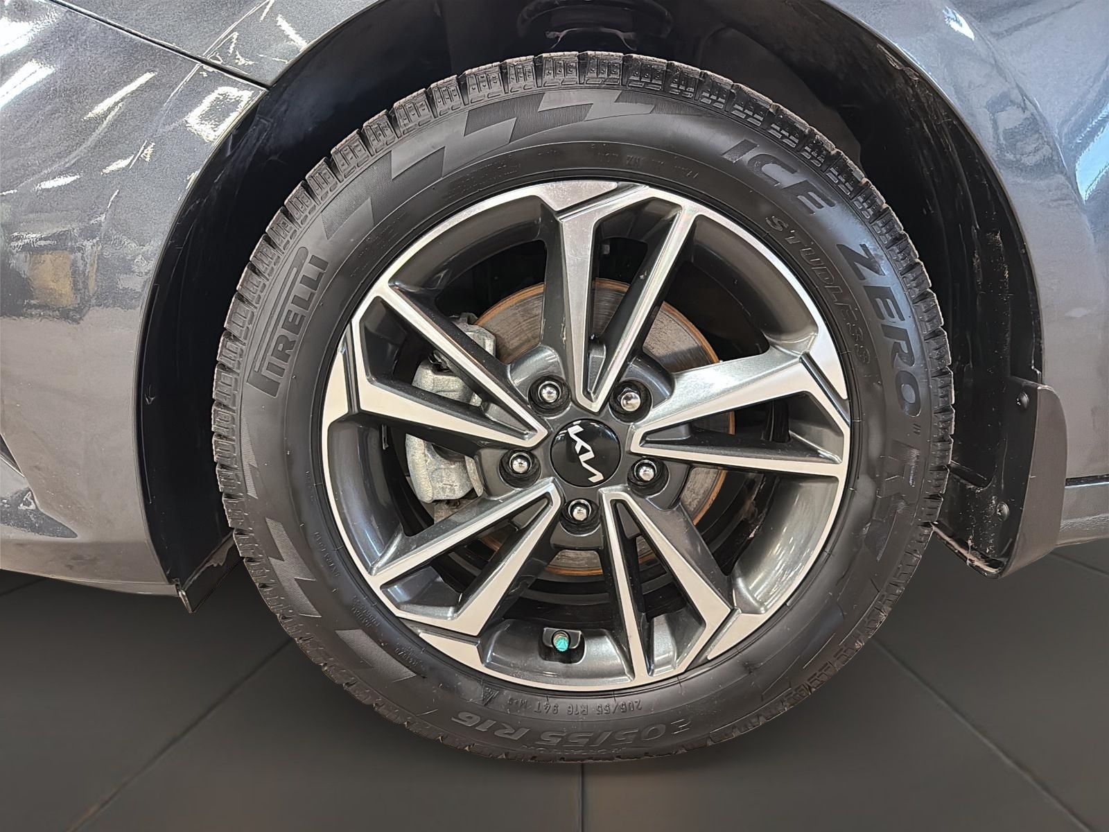 Kia Forte 2024 - Image #24