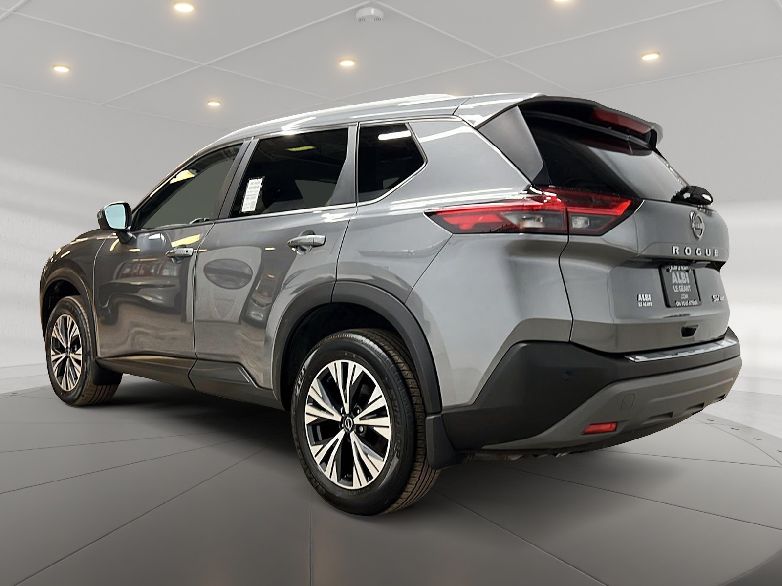 Nissan Rogue SV TOIT PANO 4RM 2023 — photo 6