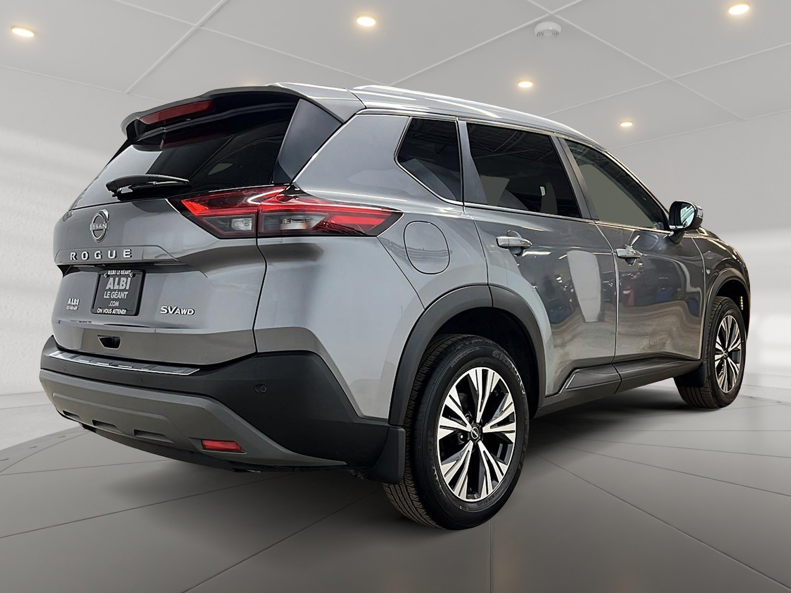 Nissan Rogue SV TOIT PANO 4RM 2023 — photo 4