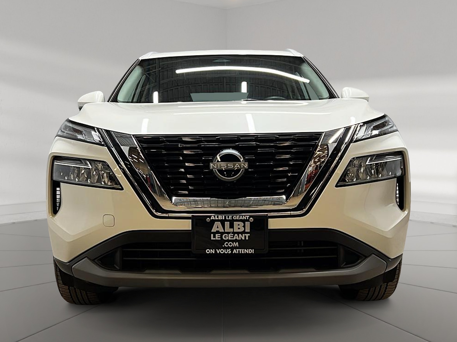 Nissan Rogue SV TOIT PANO 4RM 2023 — photo 2