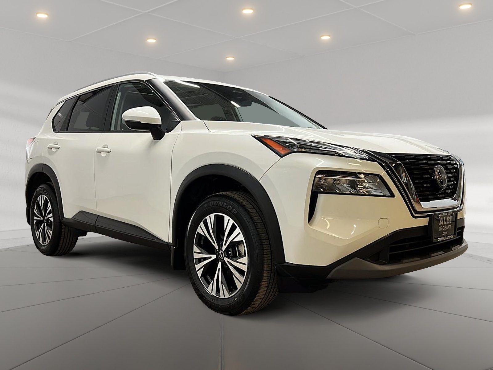 Nissan Rogue SV TOIT PANO 4RM 2023 — photo 3