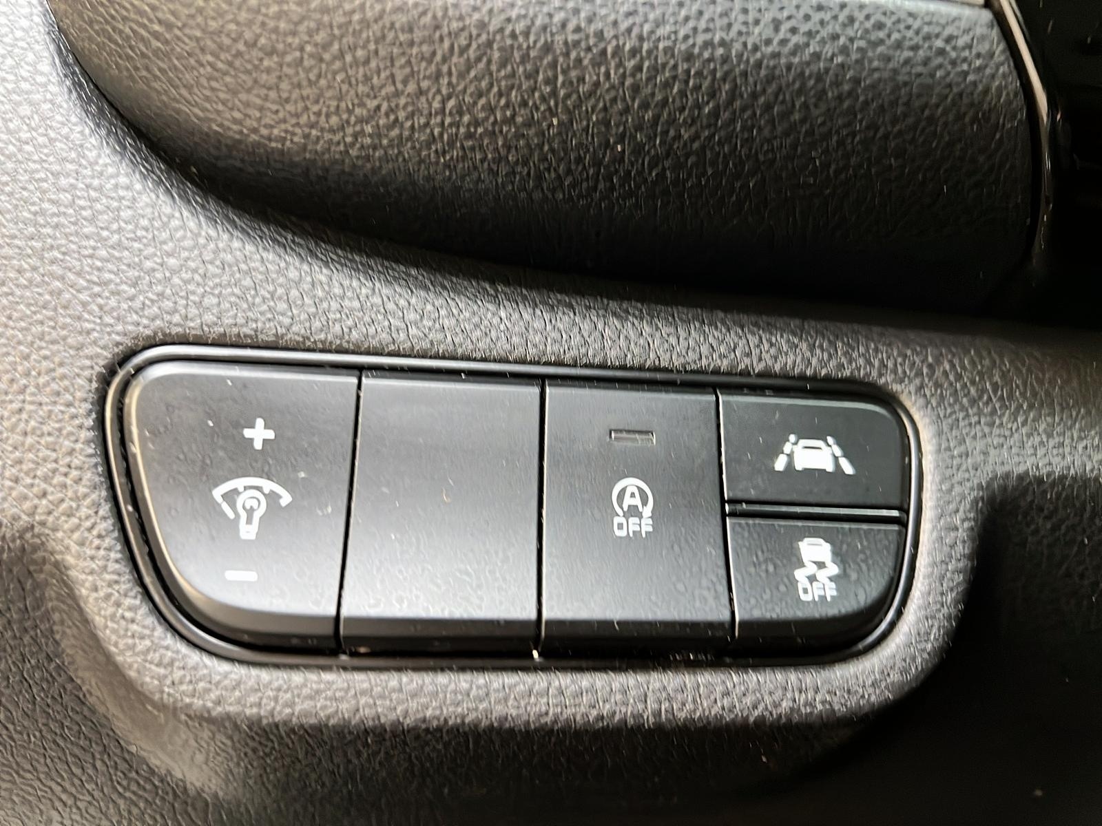 Kia SELTOS EX CUIR TOIT 4RM 2023 - image #21