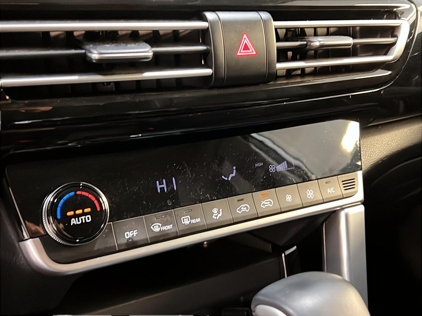 Kia SELTOS 2023 - Image #15