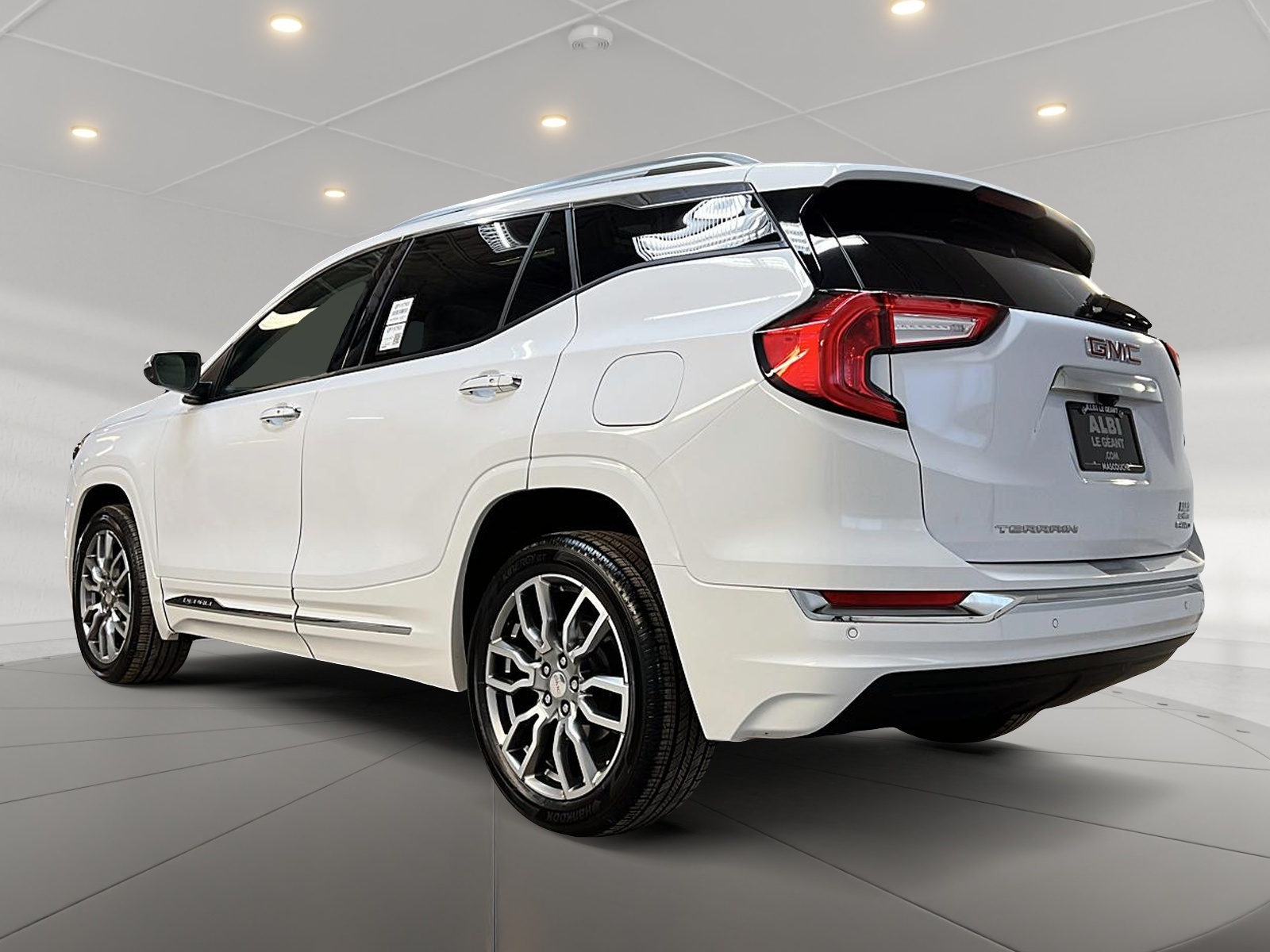 GMC Terrain 2024 - Image #6