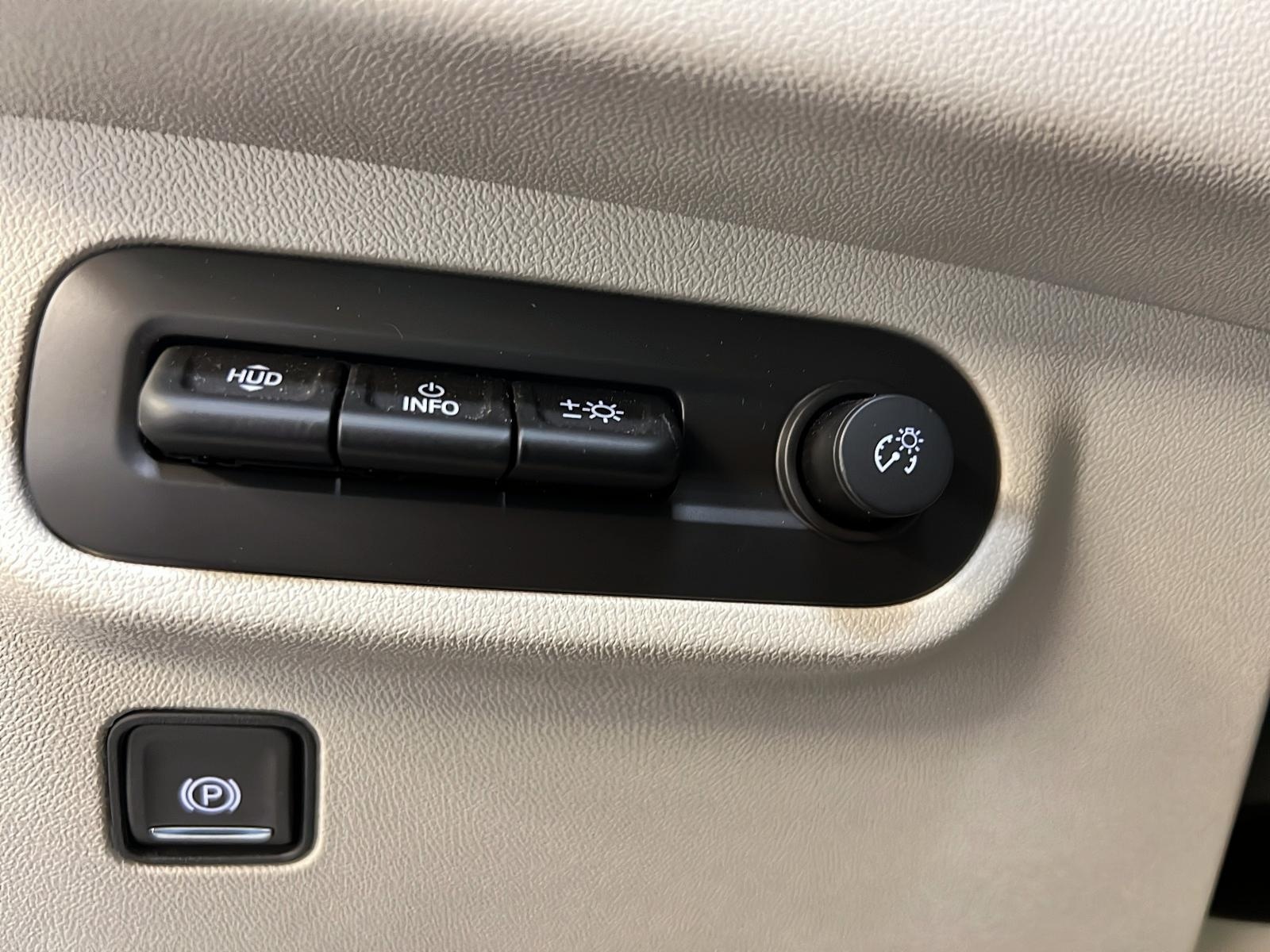 GMC Terrain 2024 - Image #24