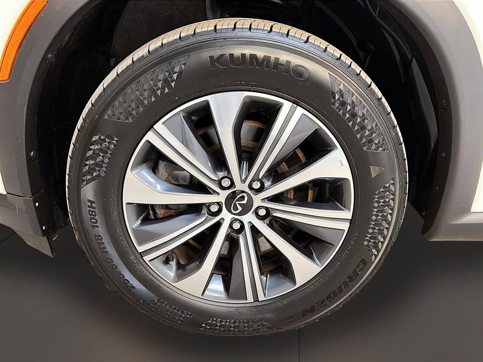 Infiniti QX60 2024 - Image #32