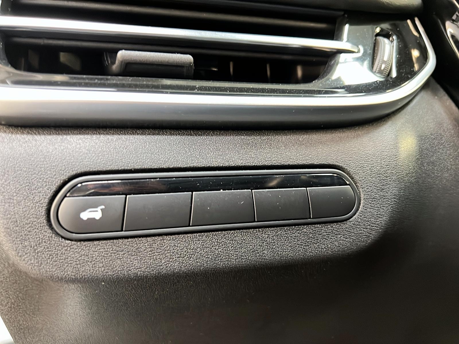 Infiniti QX60 2024 - Image #24