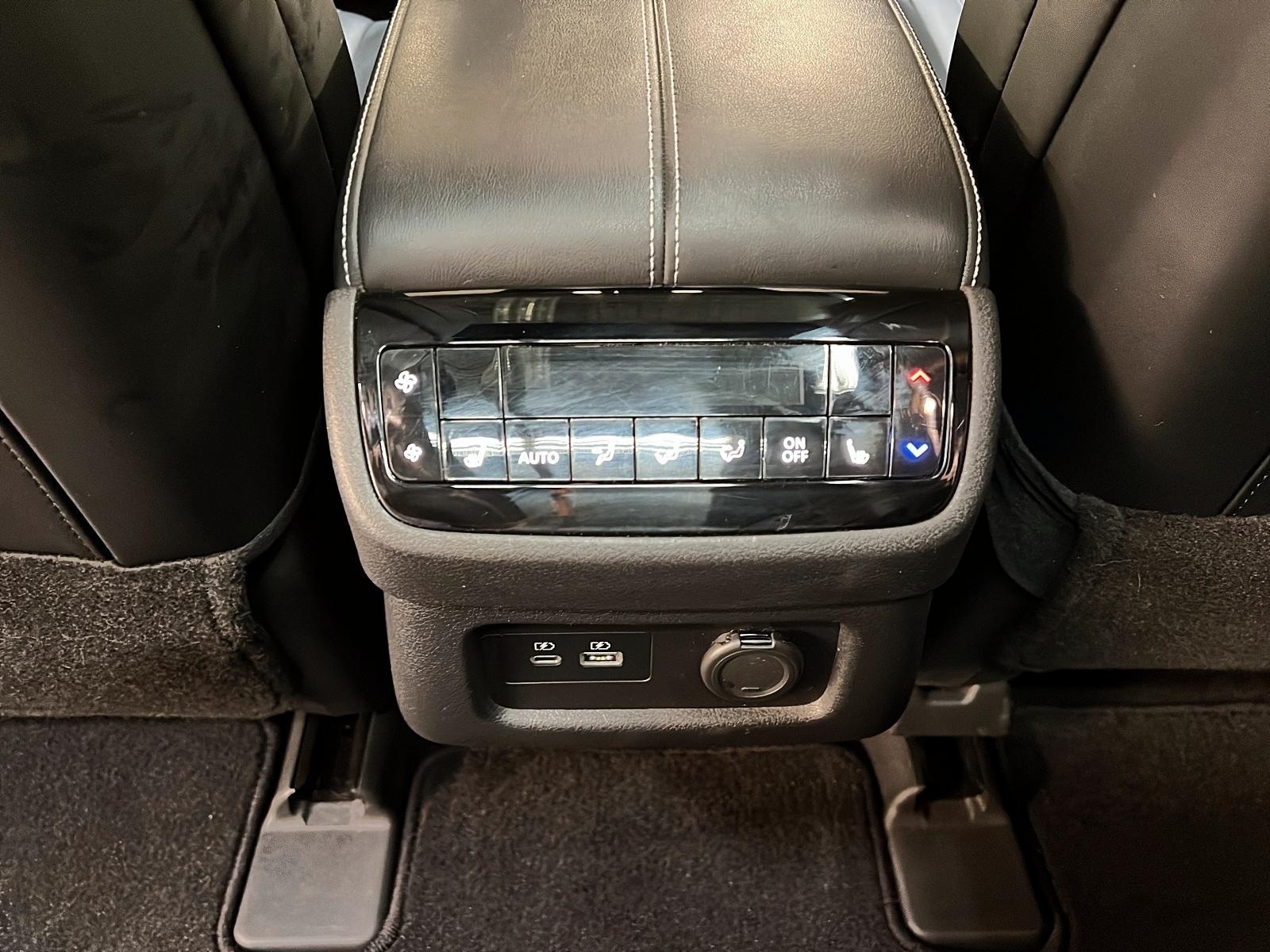 Infiniti QX60 2024 - Image #12