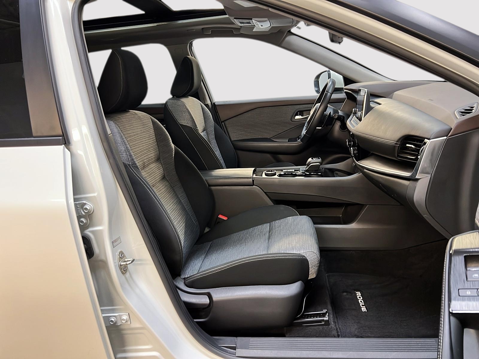 Nissan Rogue SV TOIT PANO 4RM 2022 — photo 8