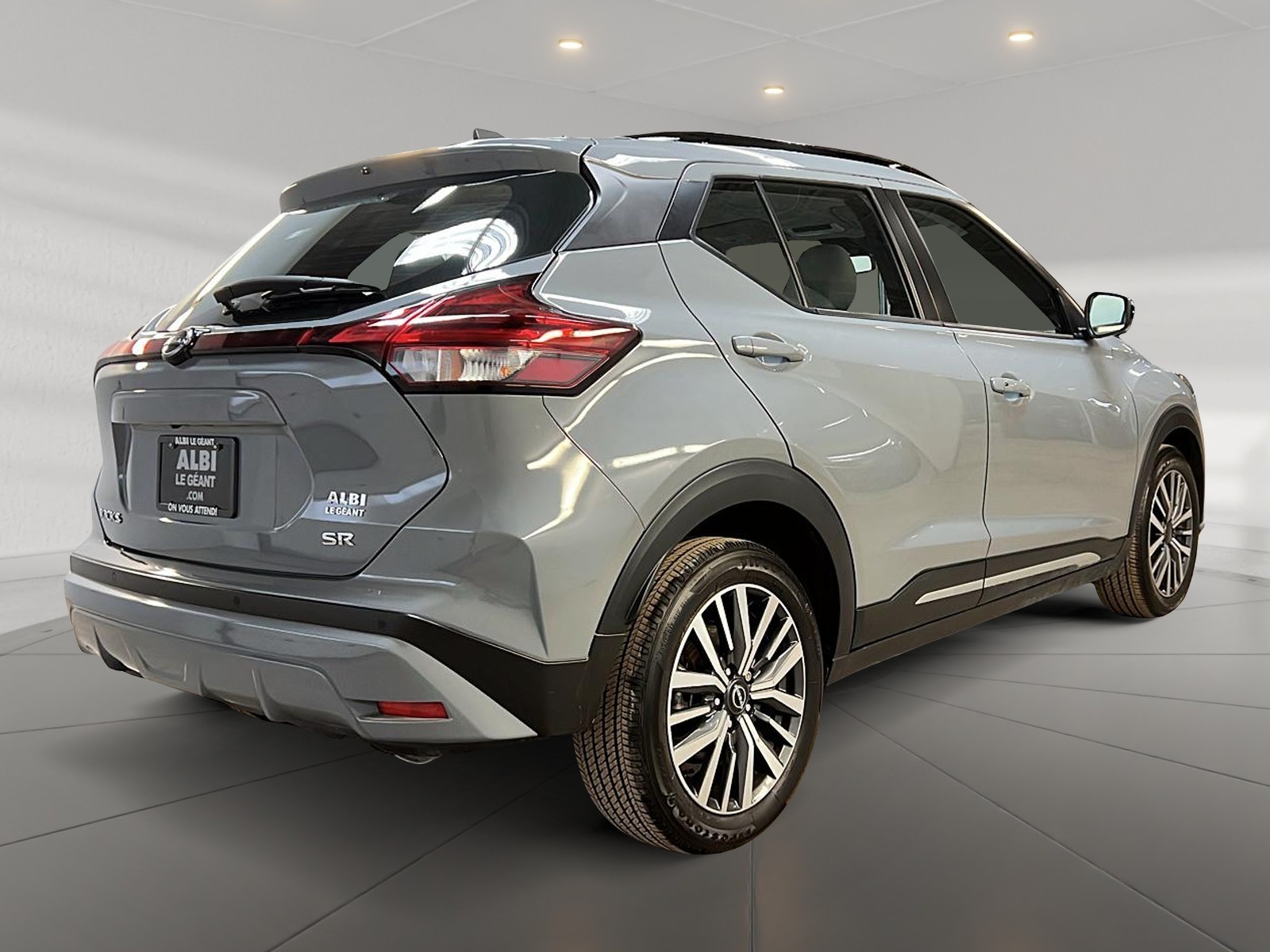Nissan Kicks SR PREMIUM CUIR 2023 — photo 4