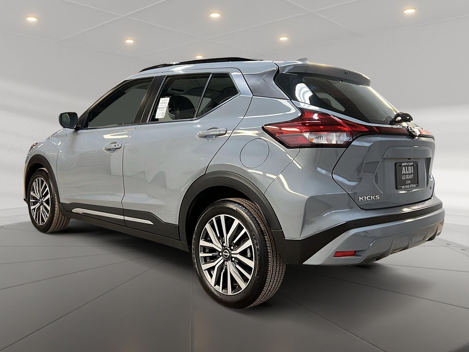 Nissan Kicks SR PREMIUM CUIR 2023 — photo 6