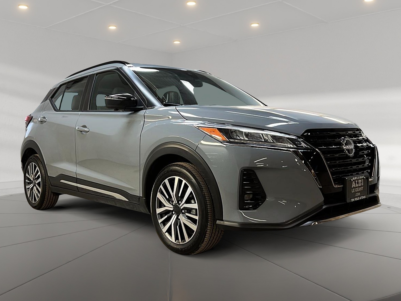 Nissan Kicks SR PREMIUM CUIR 2023 — photo 3