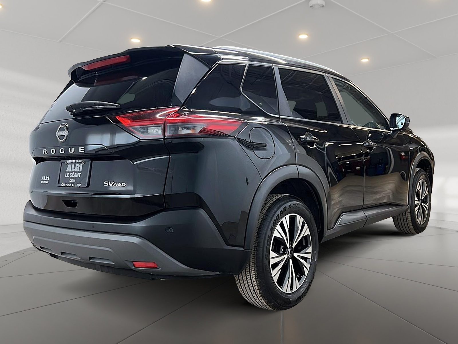 Nissan Rogue SV TOIT PANO 4RM 2023 — photo 4