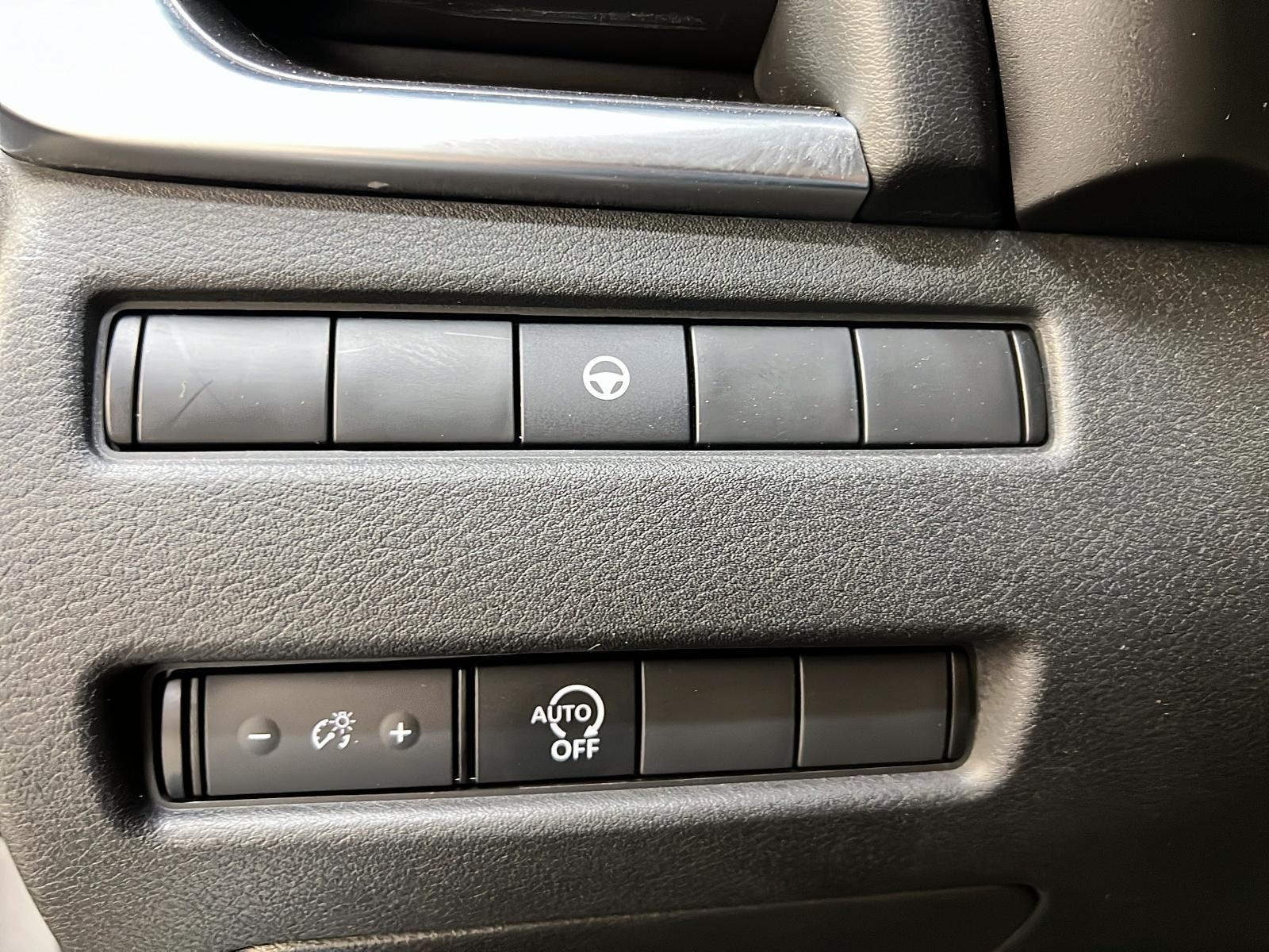 Nissan Rogue 2023 - Image #21