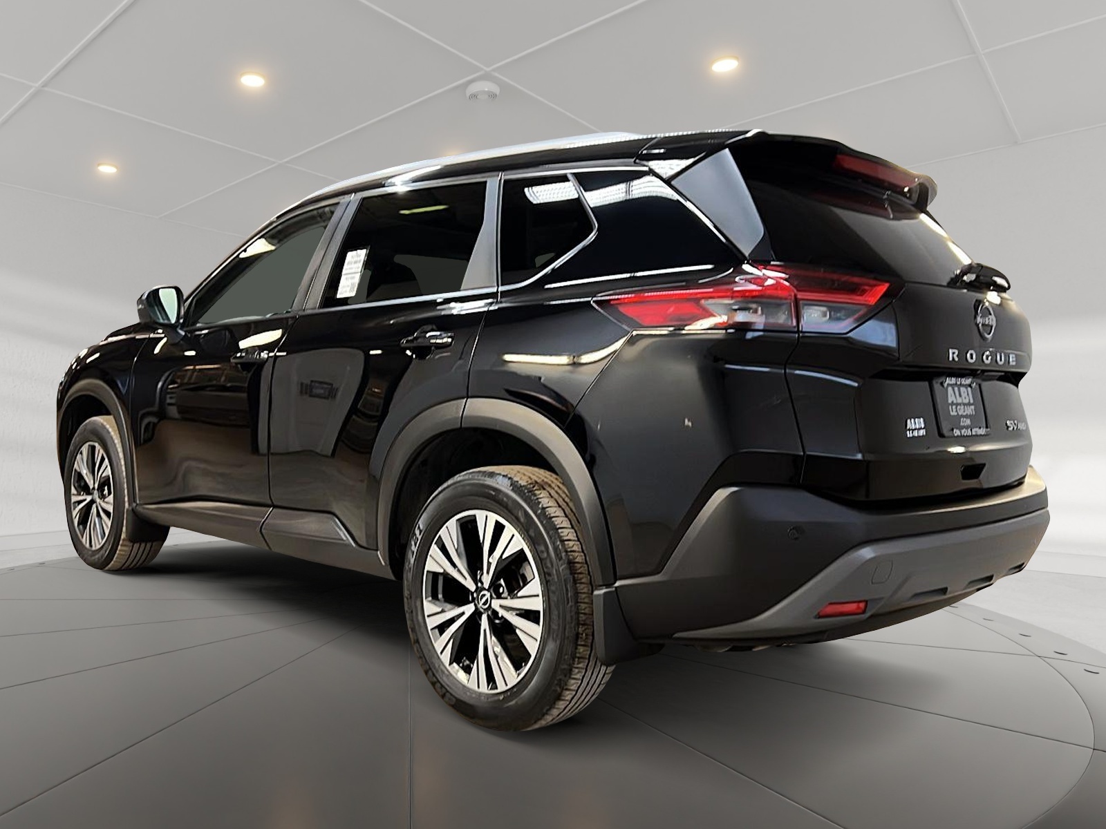 Nissan Rogue SV TOIT PANO 4RM 2023 — photo 6
