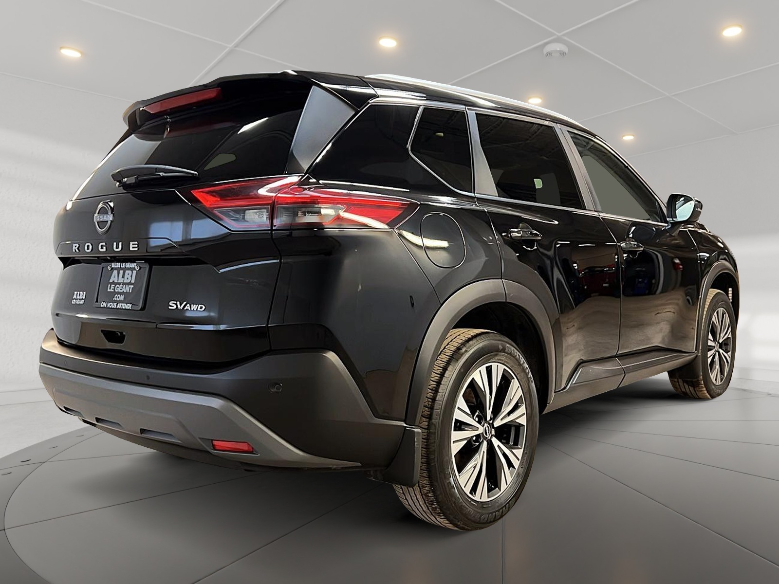Nissan Rogue SV TOIT PANO 4RM 2023 — photo 4