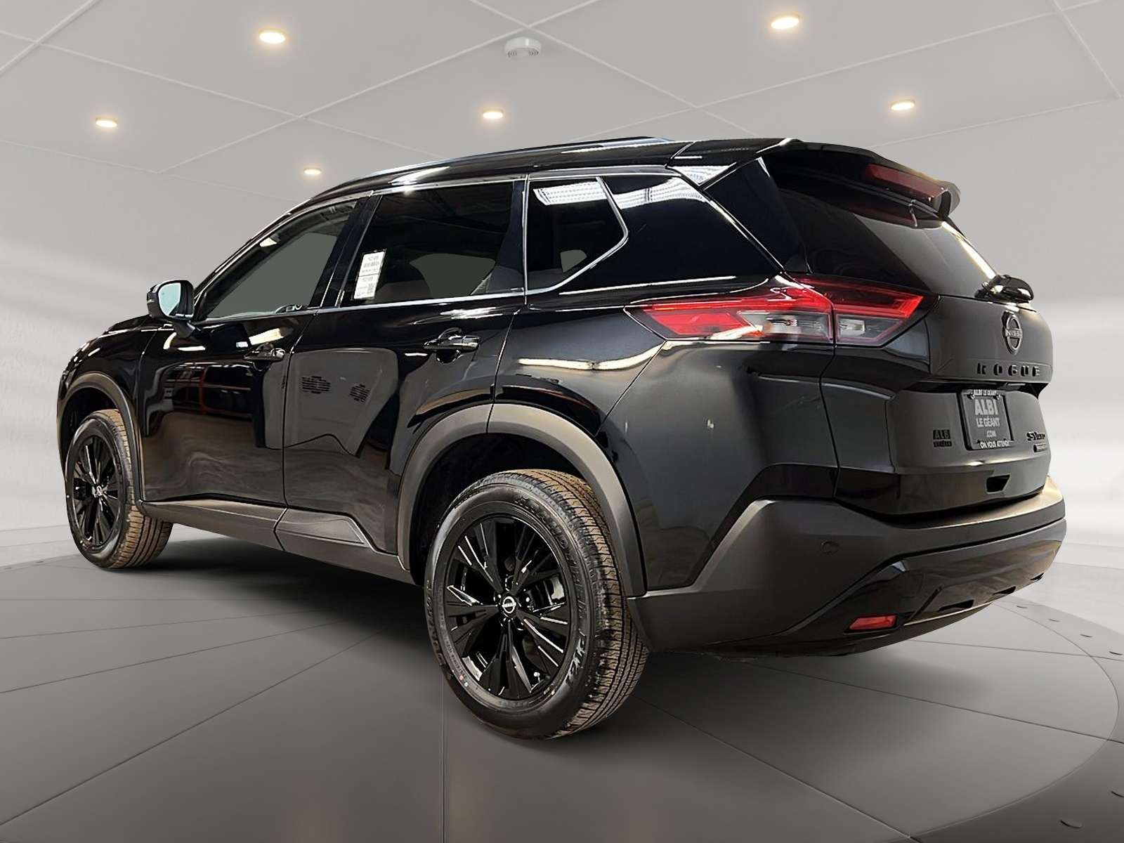 Nissan Rogue SV MIDNIGHT TOIT PANO 4RM 2023 — photo 6