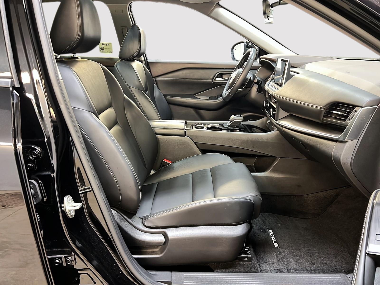 Nissan Rogue SV MIDNIGHT TOIT PANO 4RM 2023 — photo 8
