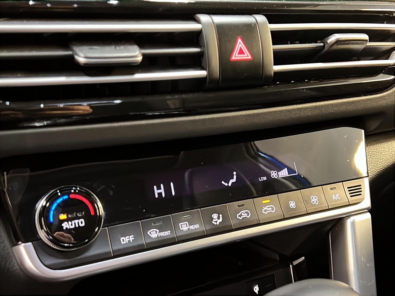 Kia SELTOS EX PREMIUM CUIR TOIT NAV 4RM 2021 - image #15