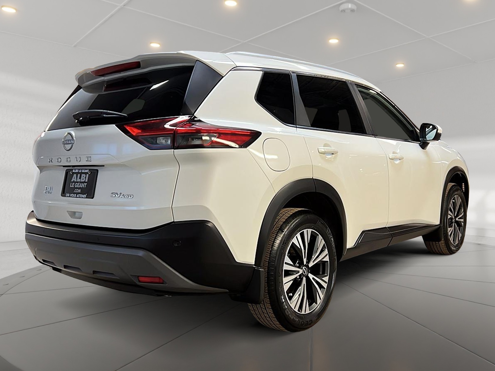 Nissan Rogue SV TOIT PANO 4RM 2023 — photo 4