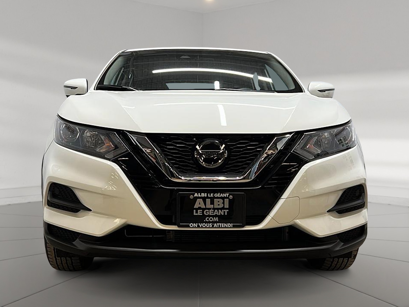 Nissan Qashqai S 4RM 2023 — photo 2
