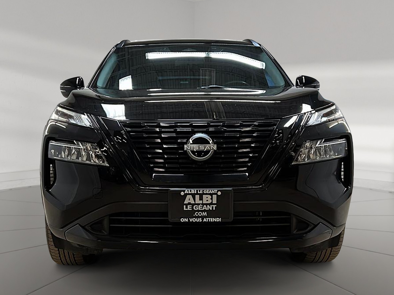 Nissan Rogue SV MIDNIGHT CUIR TOIT PANO 4RM 2023 — photo 2