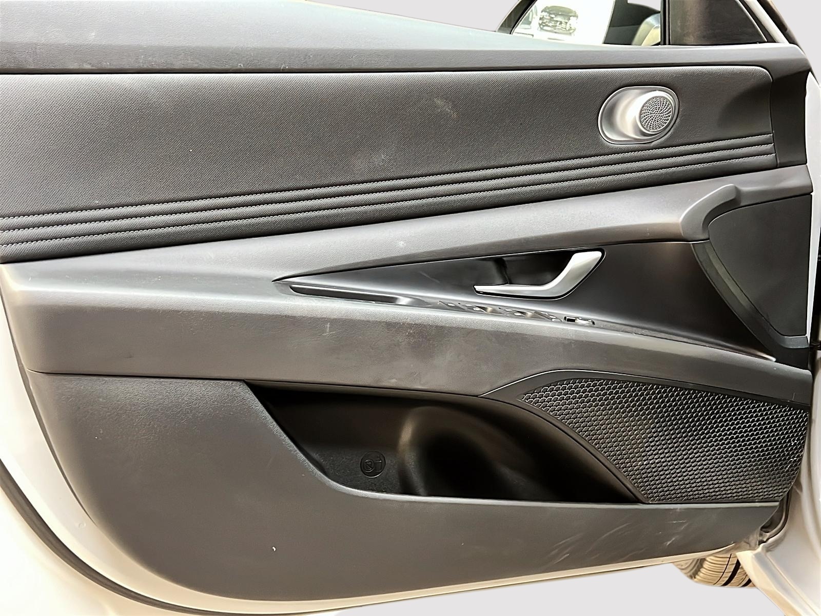 Hyundai Elantra PREFERRED TECH TOIT NAV 2024 - image #26