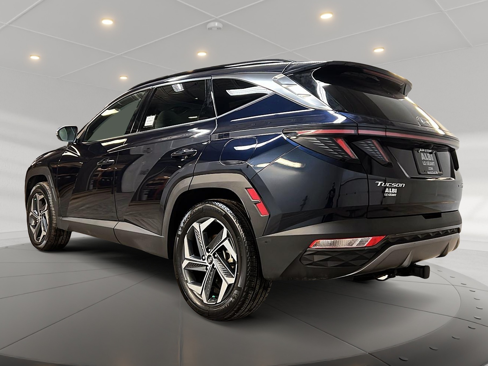Hyundai Tucson ULTIMATE PHEV CUIR TOIT PANO NAV 4RM 2024 - image #6