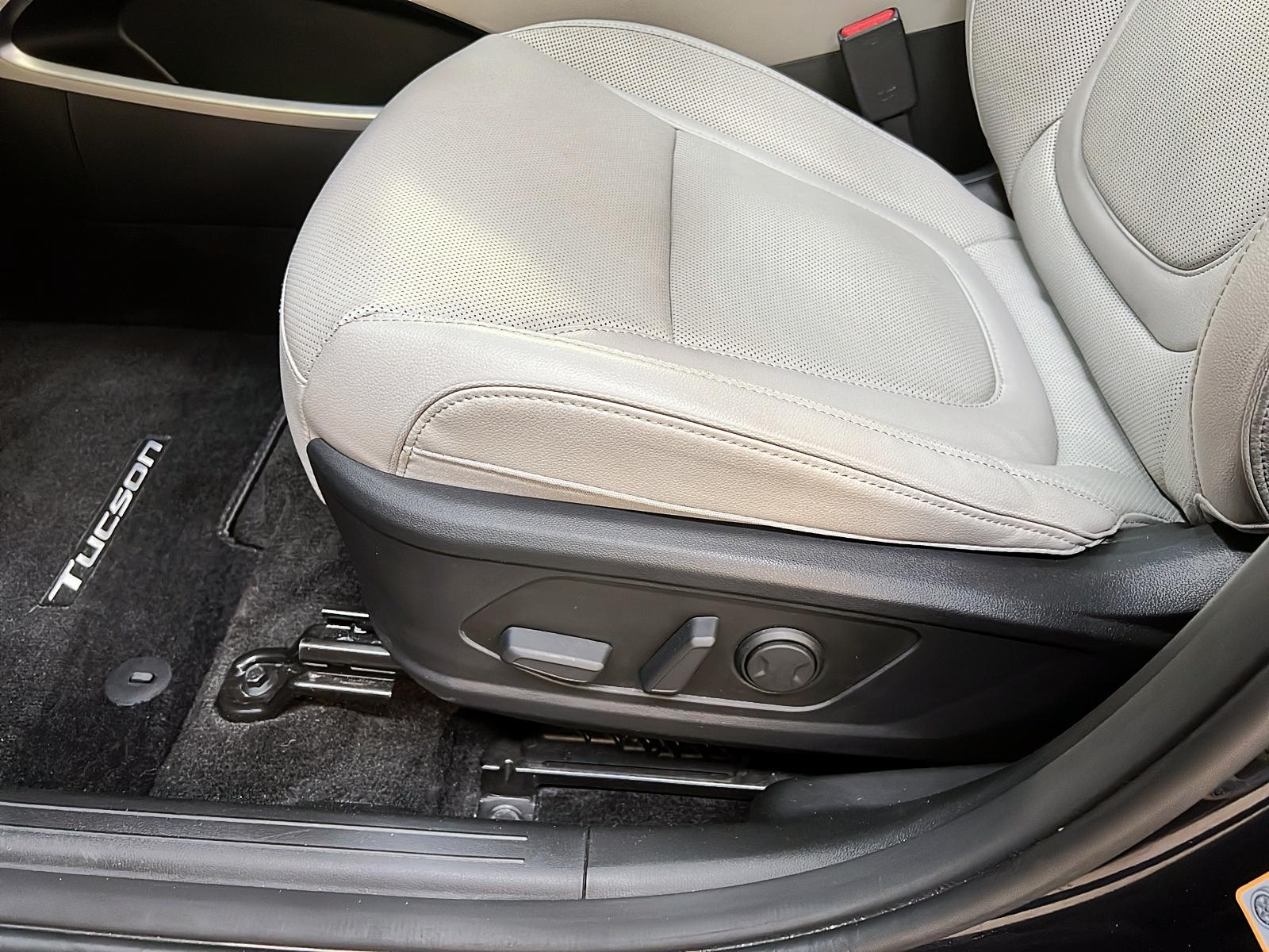 Hyundai Tucson ULTIMATE PHEV CUIR TOIT PANO NAV 4RM 2024 - image #26