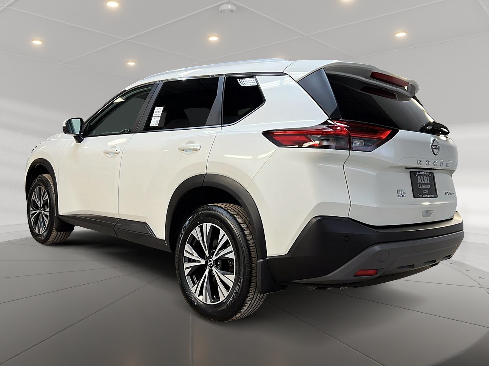 Nissan Rogue SV TOIT PANO 4RM 2023 — photo 6