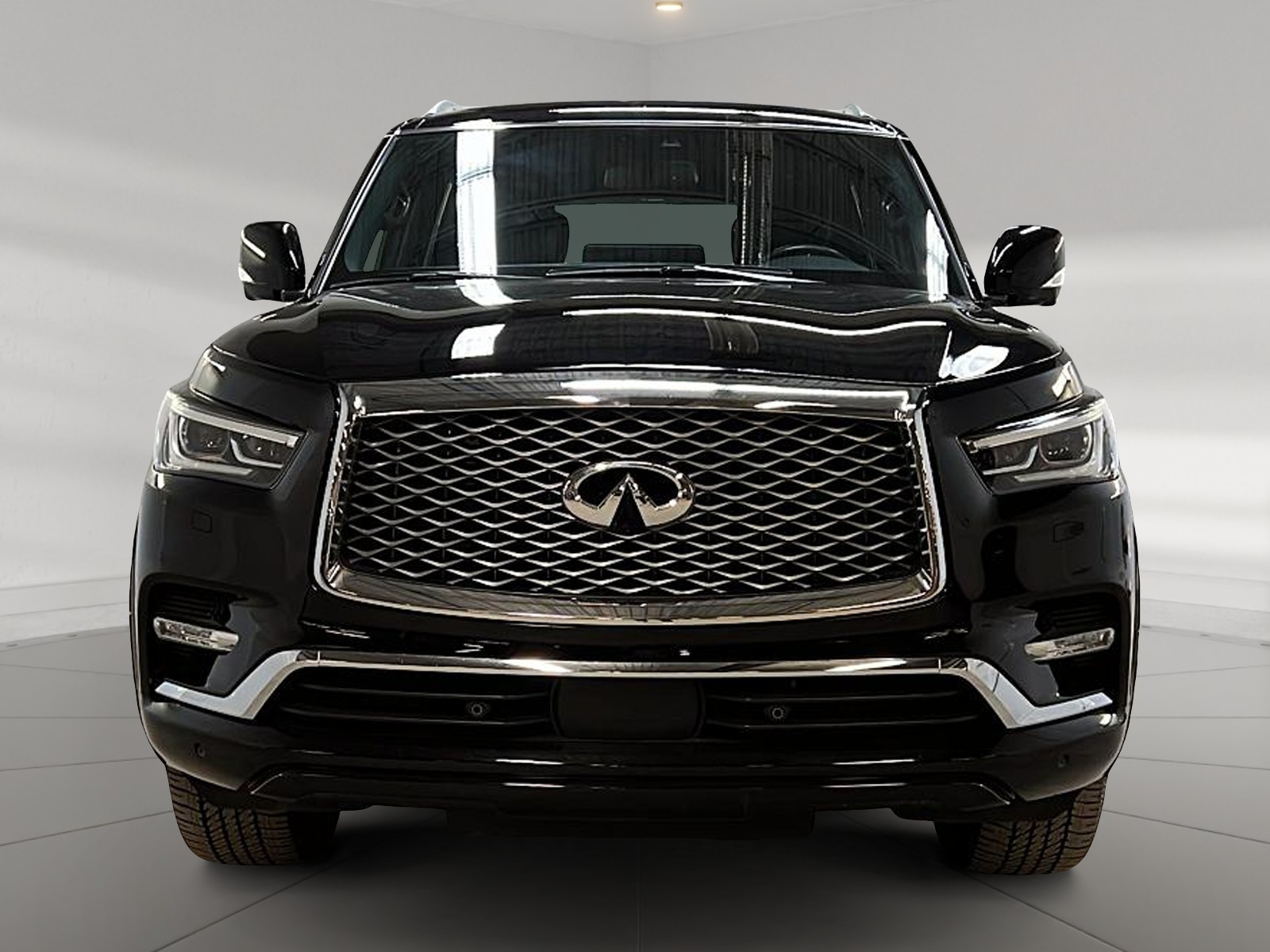Infiniti QX80 2024 - Image #2