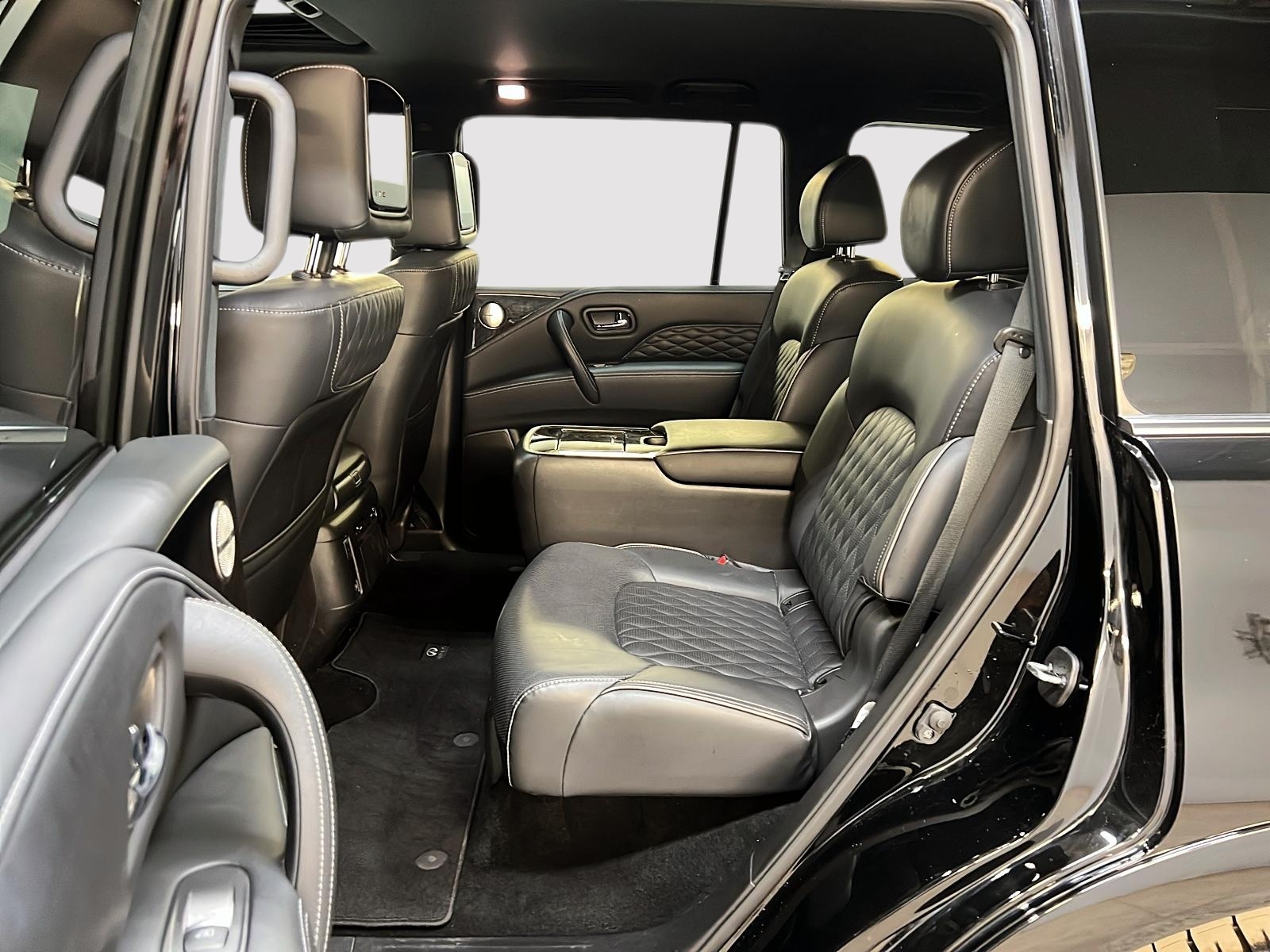Infiniti QX80 2024 - Image #10