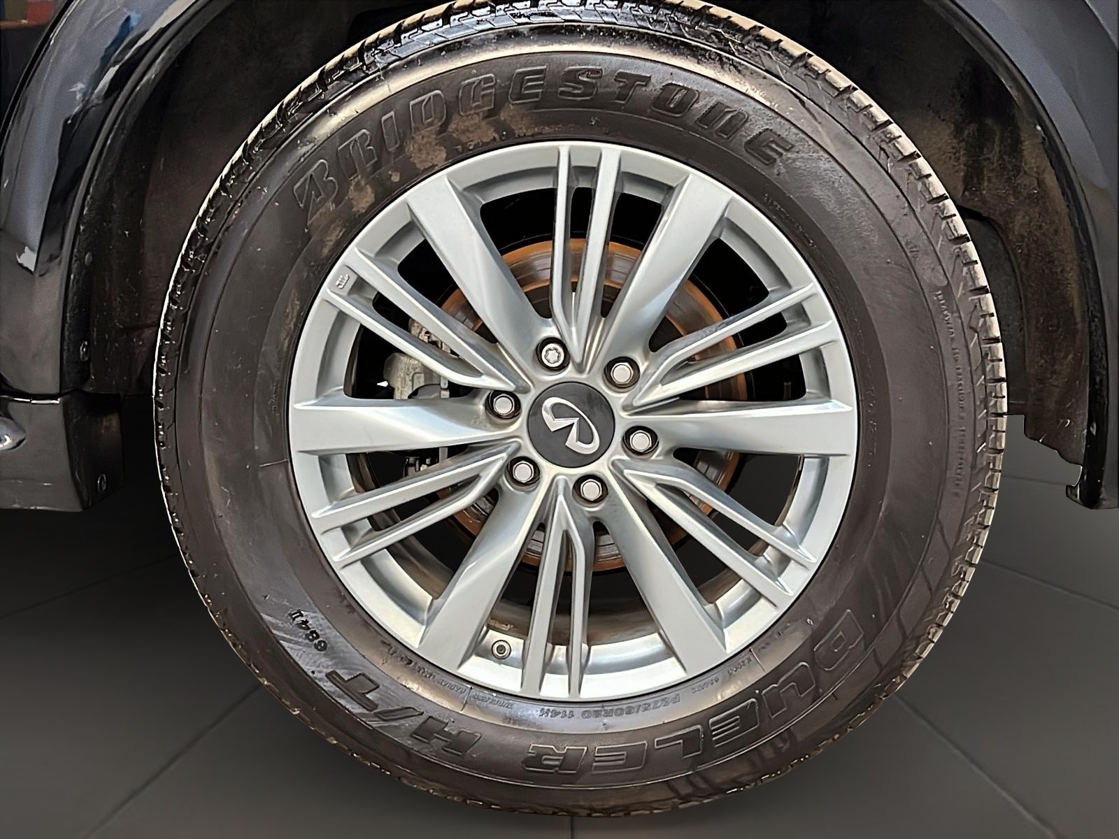 Infiniti QX80 2024 - Image #36