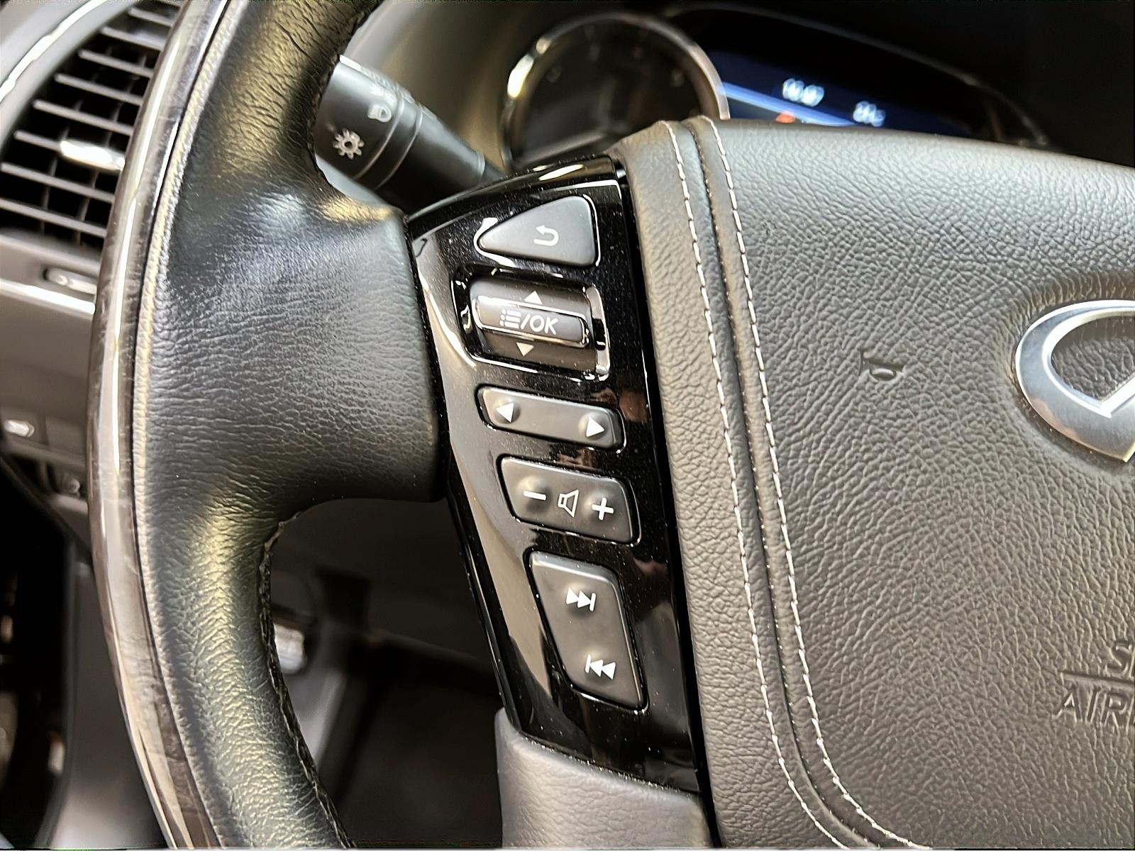 Infiniti QX80 LUXE CUIR TOIT NAV DVD 4RM 2024 - image #27