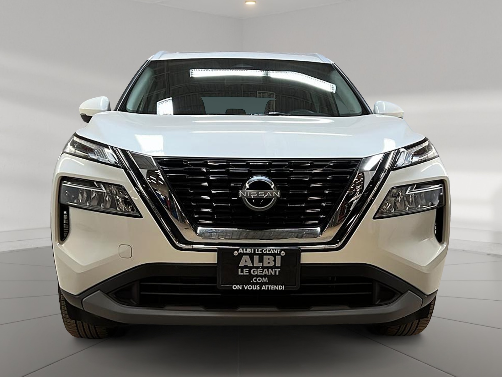 Nissan Rogue SV TOIT PANO 4RM 2023 — photo 2