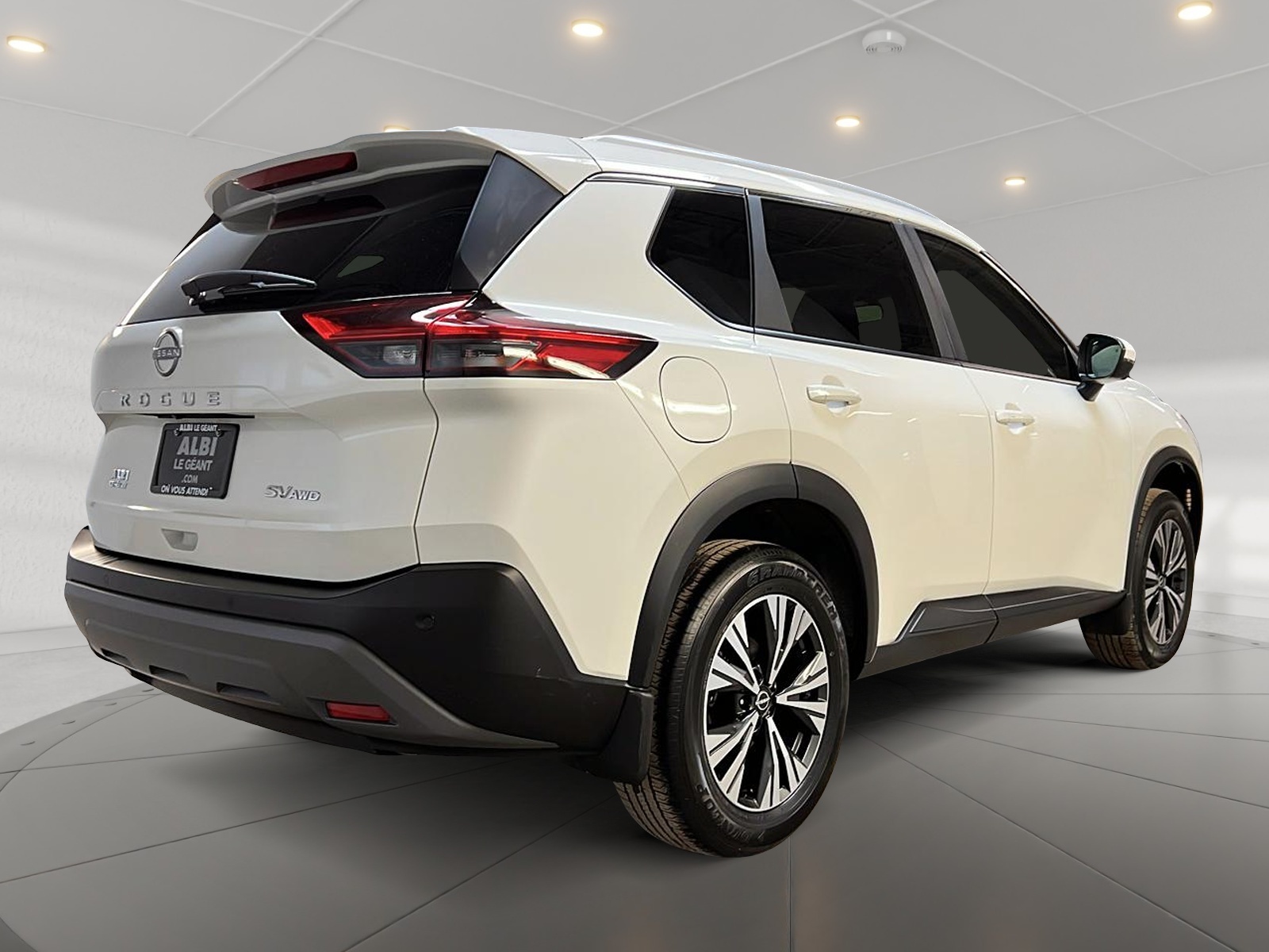 Nissan Rogue SV TOIT PANO 4RM 2023 — photo 4