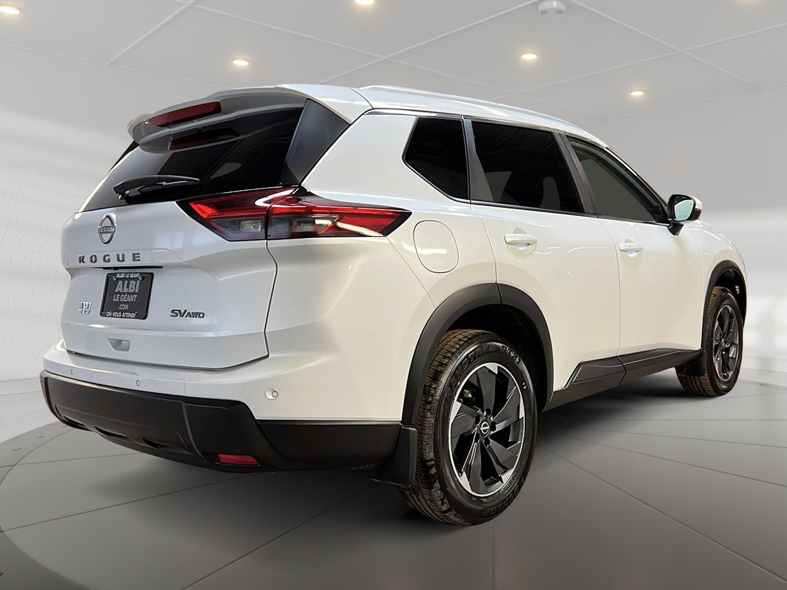 Nissan Rogue SV TOIT PANO 4RM 2024 — photo 4