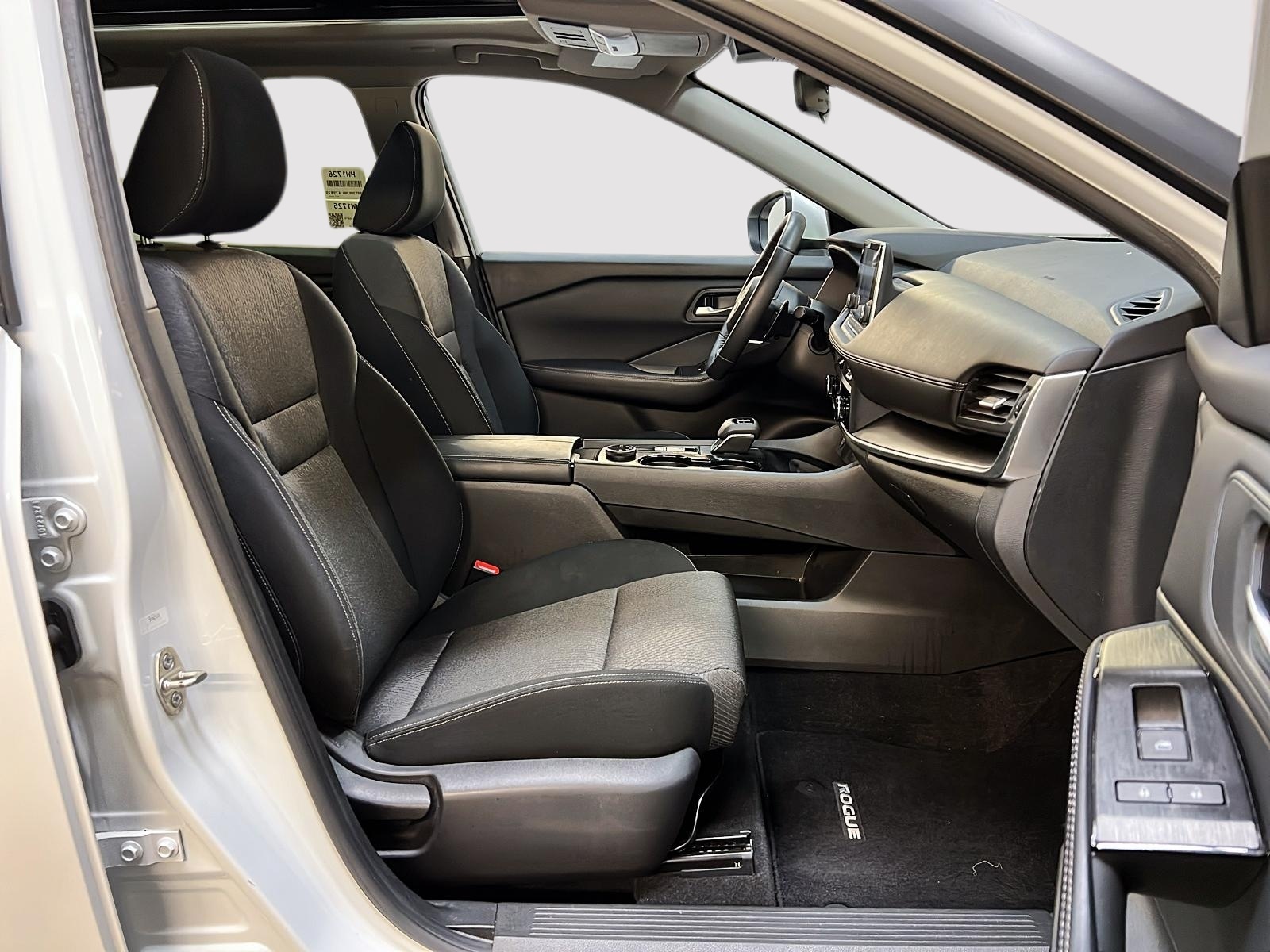 Nissan Rogue SV TOIT PANO 4RM 2024 — photo 8