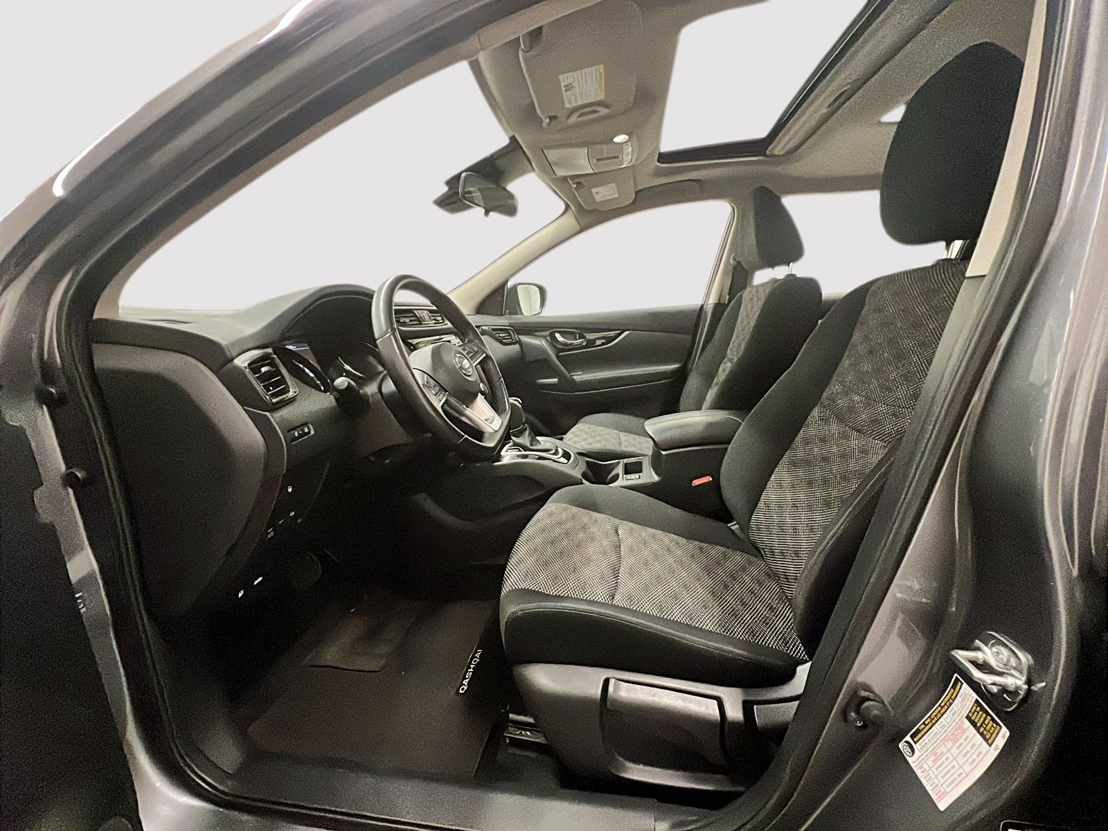 Nissan Qashqai SV TOIT 4RM 2023 — photo 7