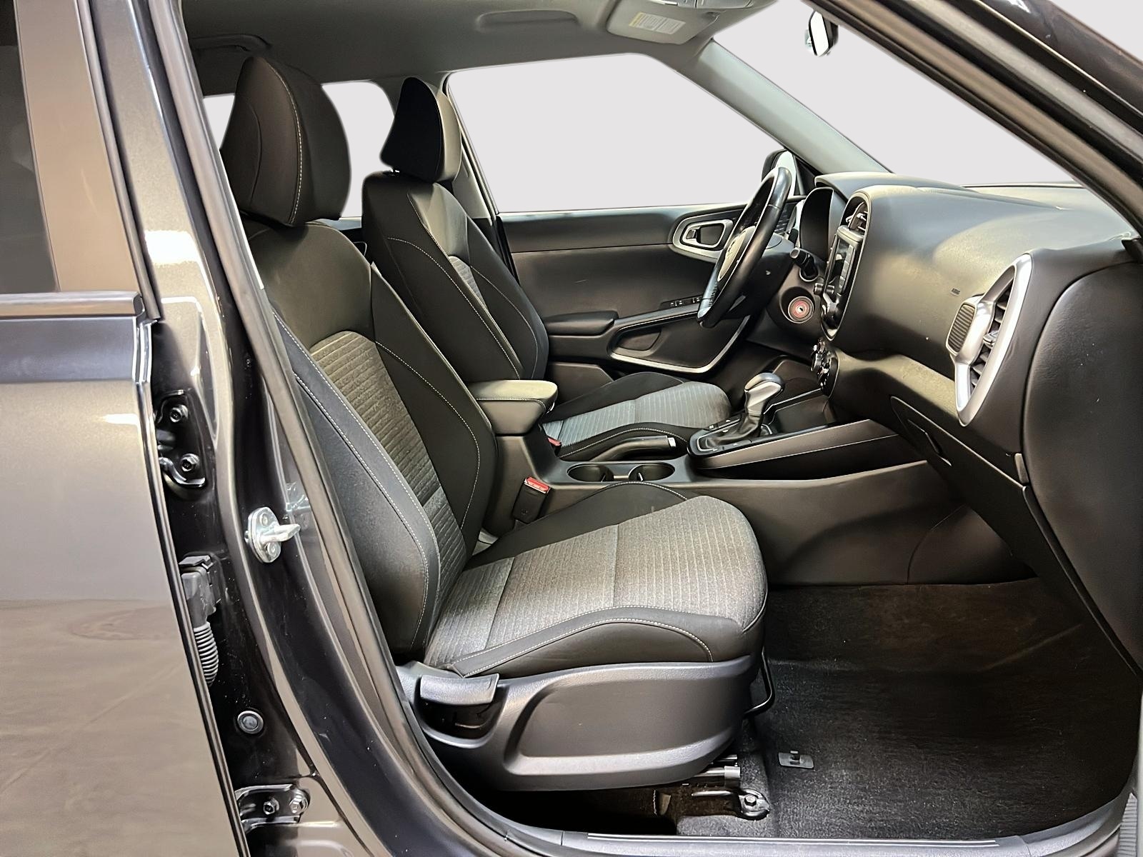 Kia Soul EX 2022 - image #8